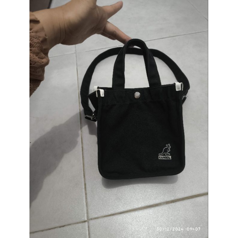kangol sling bag mini preloved