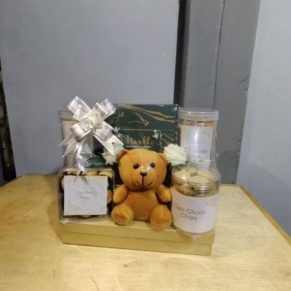 

Hampers Natal / Tahun Baru / Chinese New Year / Idul Fitri