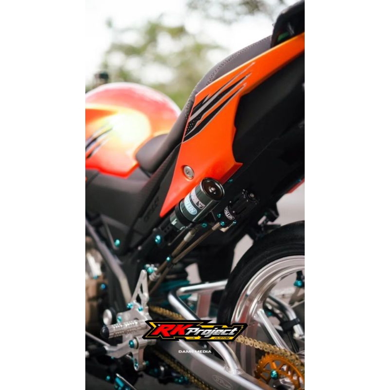 Breket Shock Tabung Pisah CB150r Bahan Stainless