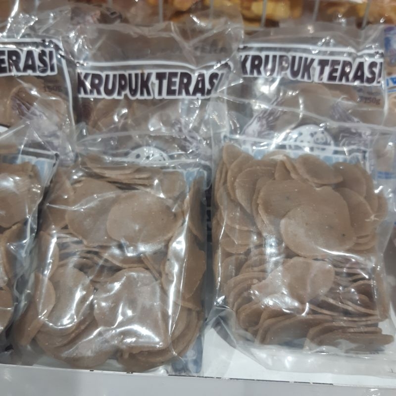

Kerupuk Terasi 150 Gram Cap Dua Panda Khas Indramayu