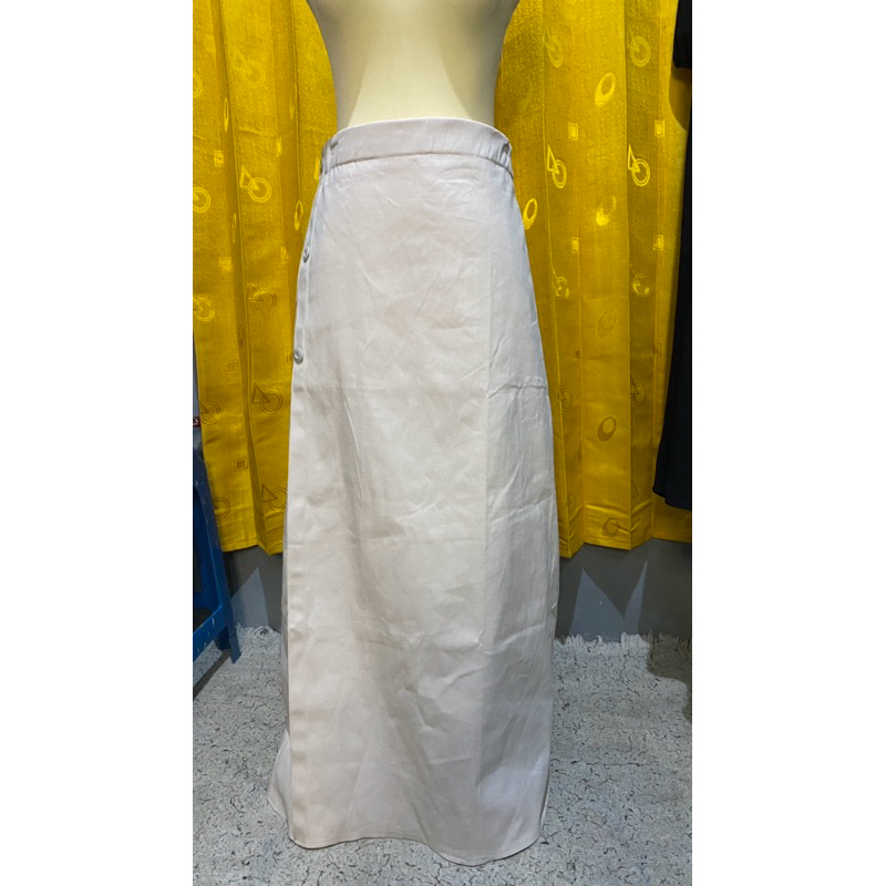 rok Kargo saku samping kancing