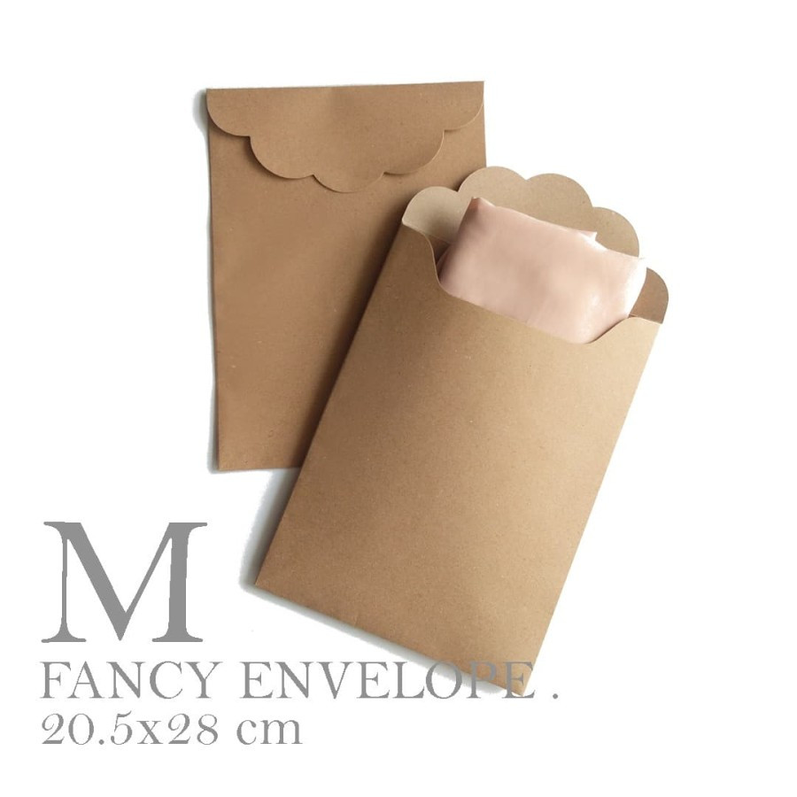 

10 Pcs Envelope Fancy Polos Souvenir Pernikahan Bahan Kraft Liner 150 gr Ukuran 20.5 x 28 cm