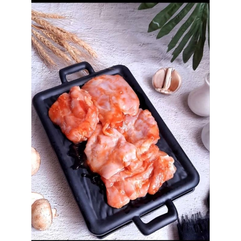 

Chicken steak marinasi tinggal panggang, plus saos jamur