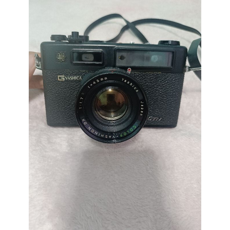 Kamera Analog Yashica Electro 35 GTN