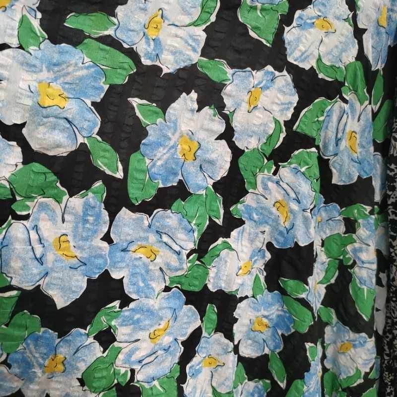 kain crincel motif - kain cotton crincle  - bahan kain silky crincel - kain krinkel motif - dress cr