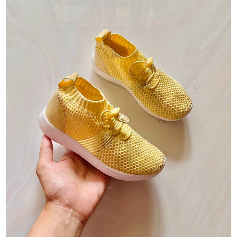 sepatu h&m hnm anak preloved size 28 insole 17,5cm