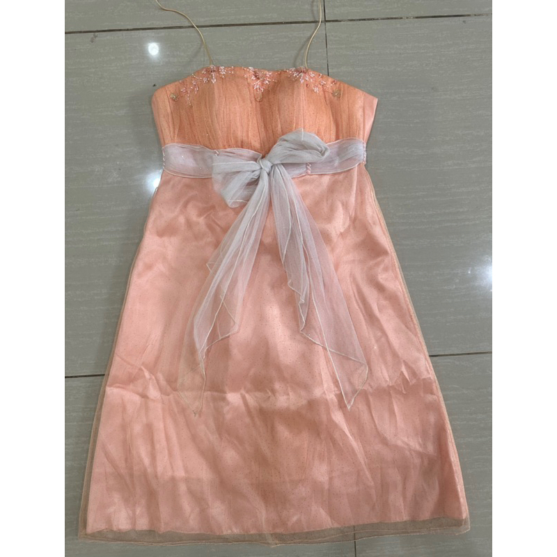 gaun bekas gaun prelove gaun pendek