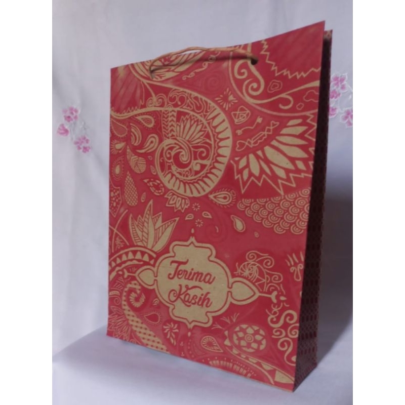 

(ISI 20PCS)PAPER BAG/TAS KERTAS/TAS SOVENIR UKURAN TANGGUNG