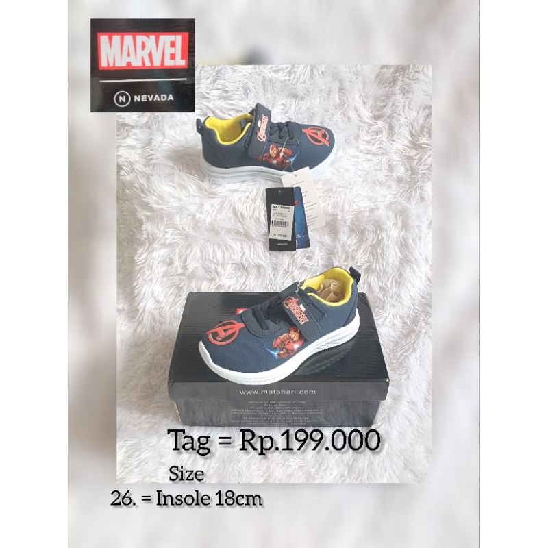 Sepatu anak Marvel