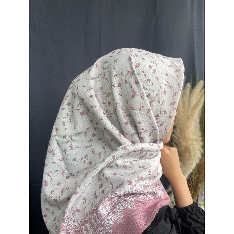 AKINA hijab motif warna mauve