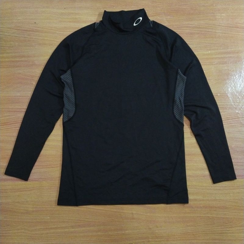 t-shirt baju Olahraga berenang Oakley,bekas second branded preloved original free size
