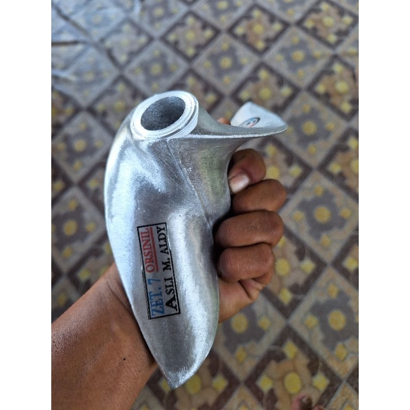 baling baling perahu balap tipe zet.7