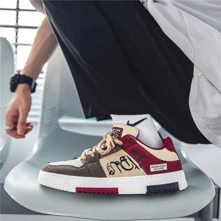 sepatu pria sneakers sekolah keren sepatu kerja kuliah