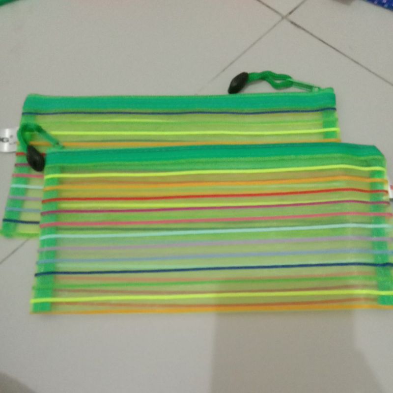 

BIg Pocket File Rainbow A6 ( 1 pcs ) Tempat Alat Tulis