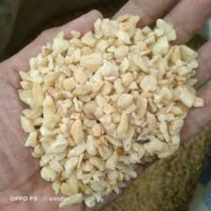 

Menir kemiri super grade A - 1 Kg