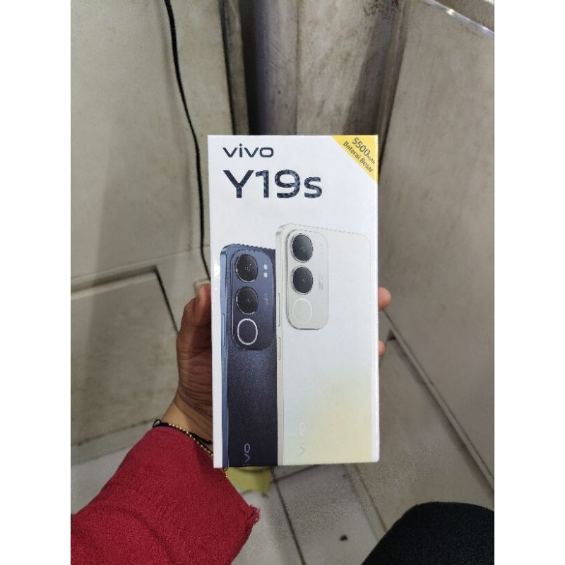 VIVOY19s 4/64GB