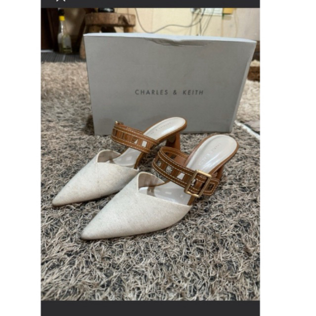 sandal charles and keith preloved mules