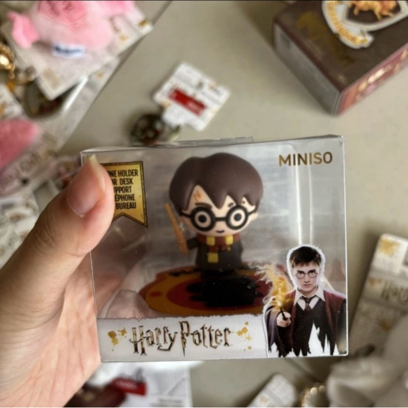 Miniso x harry potter phone holder HP