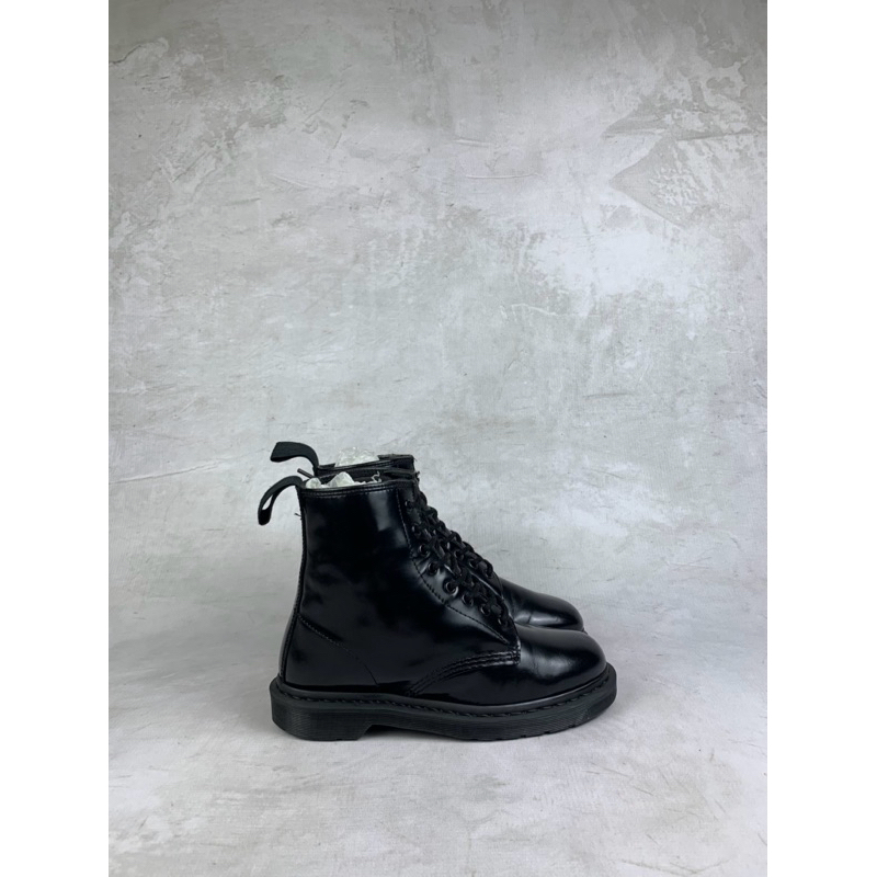 DrMartens1460MonoBlack