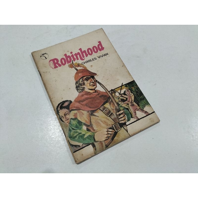 Novel Remaja Saduran Robinhood (Seri Elang), karya E.Charles Vivian