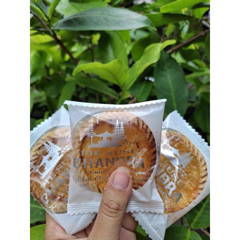 

PIE SUSU CHANDRA BALI ISI 50PCS [[ FREE BOX CHANDRA ]]