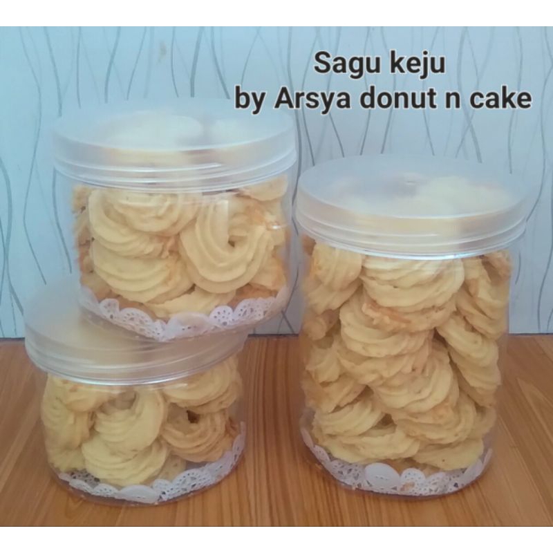 

Sagu keju by Arsya Donut n Cake