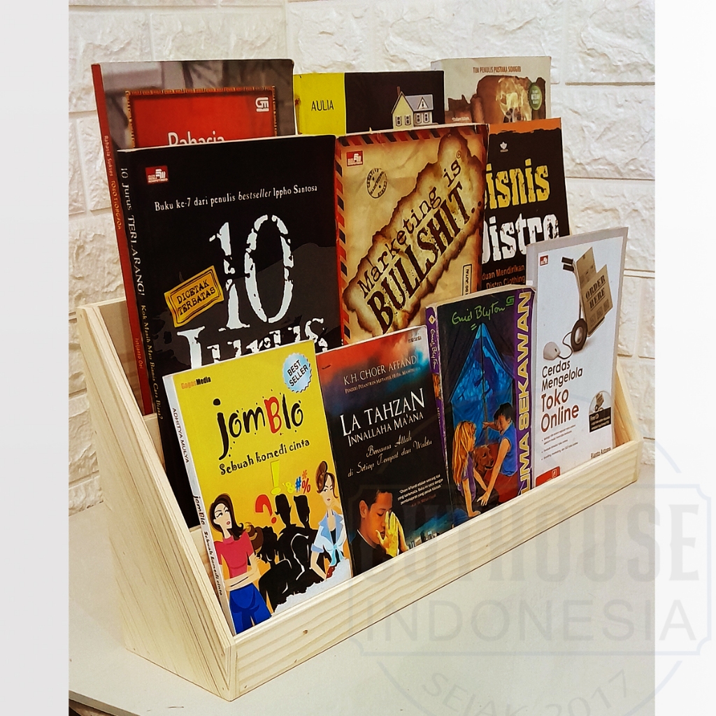 HSW028 - RAK BUKU KAYU MONTESSORI - Untuk Buku Anak, Novel, Brosur, CD, Vinyl, Kaset, Postcard, Skin