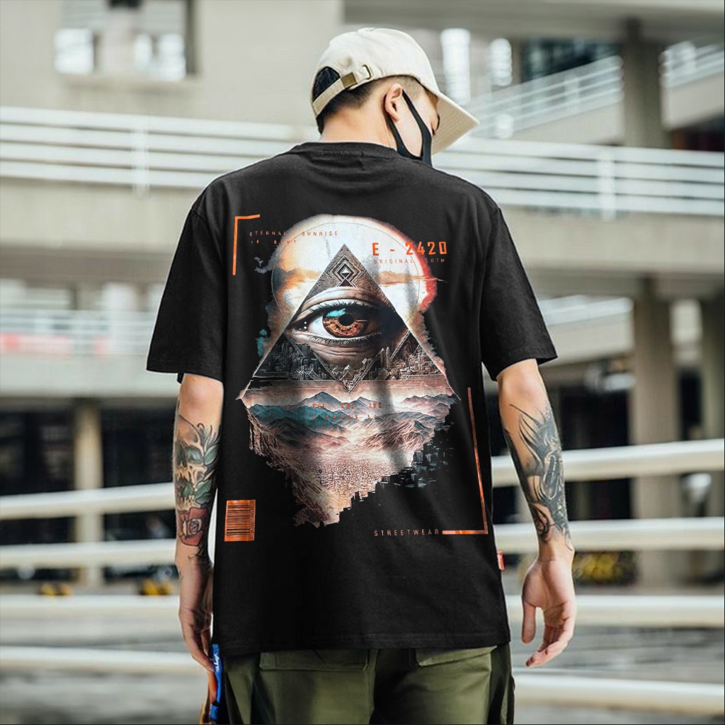 KAOS DISTRO PRIA DEWASA MOTIF PIRAMIDA / KAOS TERBARU 2025 / KAOS COWOK KEREN / ATASAN TRENDY PRIA