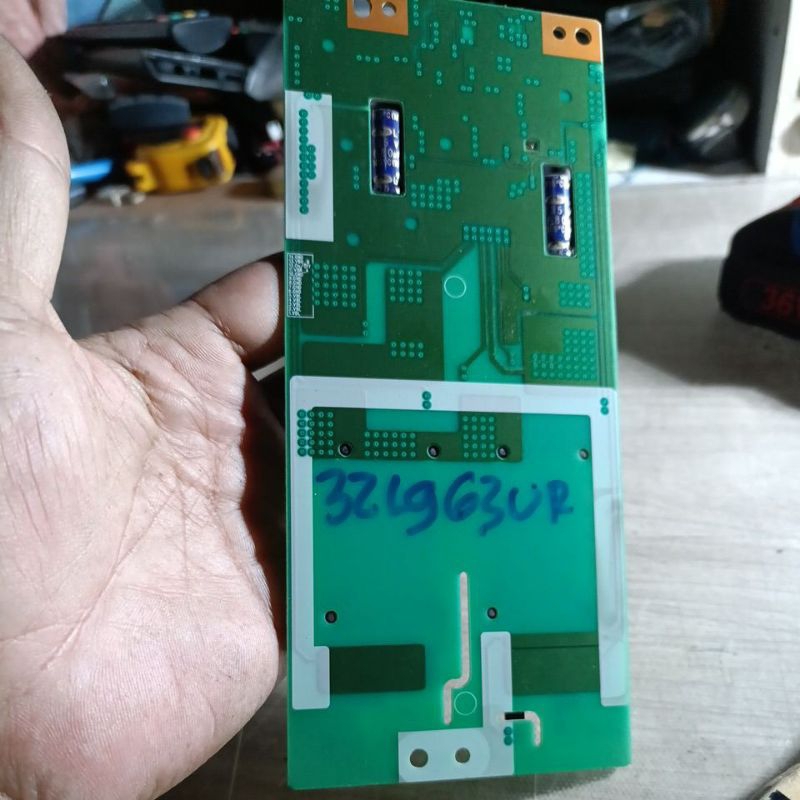 inverter tv LG 32LG63UR