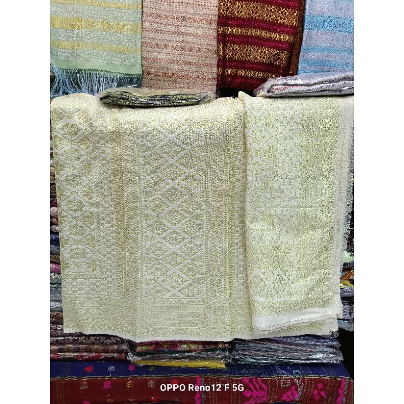 SONGKET PALEMBANG SUTRA BENANG KRISTAL WARNA PUTIH GOLD.