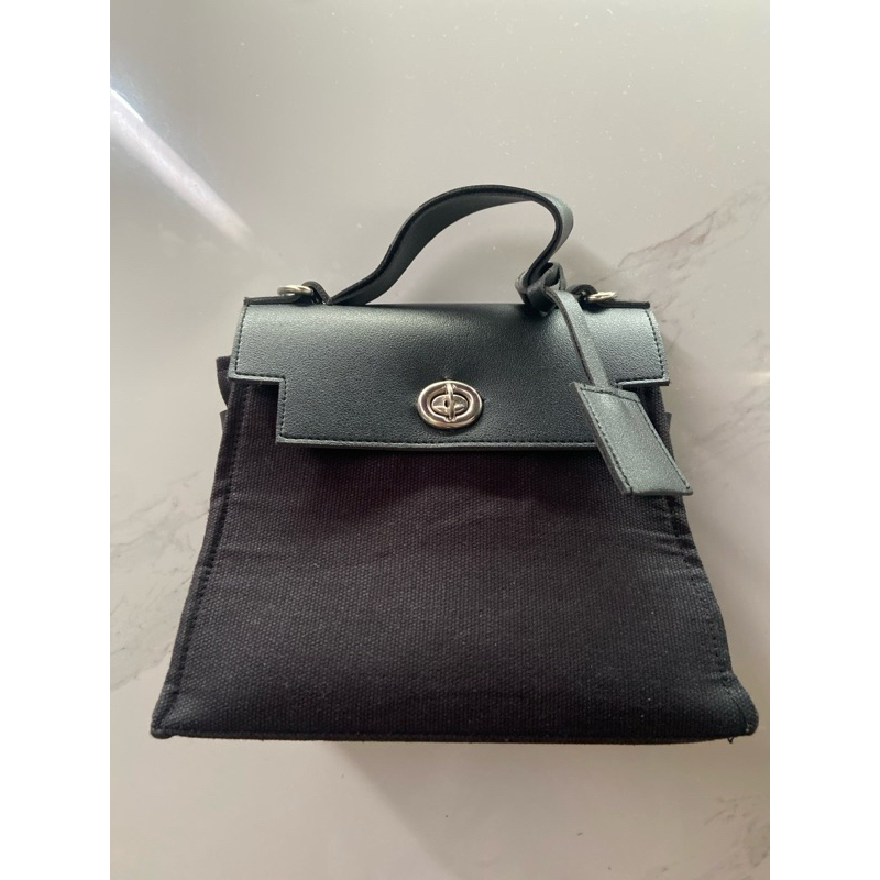 preloved - black bag Gladsome