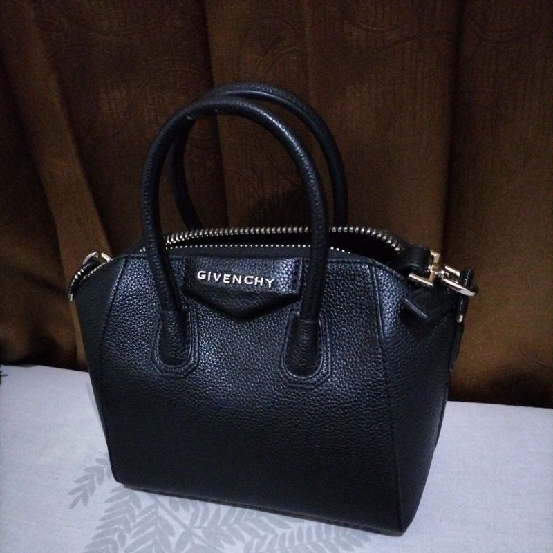 Givenchy Antigona Preloved