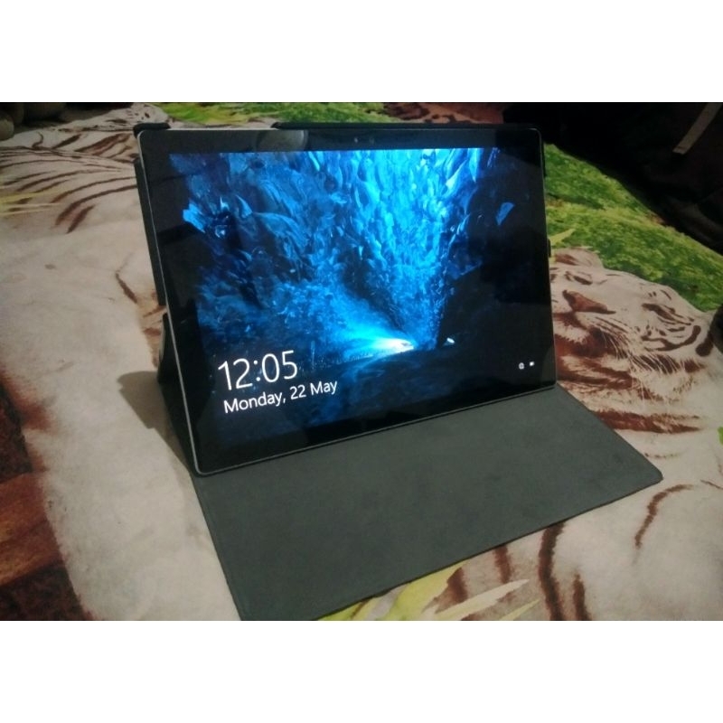 Microsoft Pro 4 Tablet Core i5