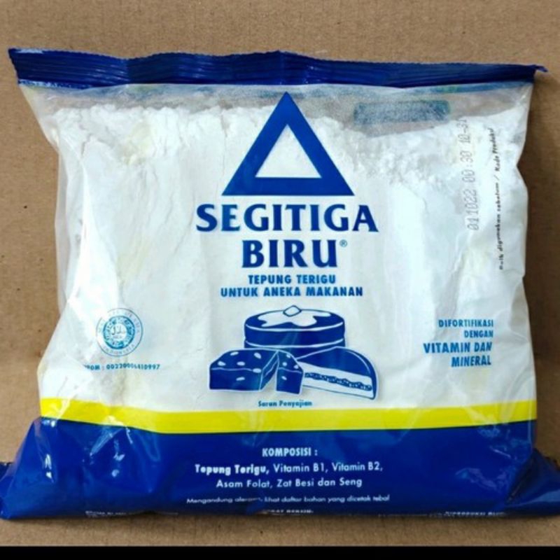 

Tepung terigu 500 gr segitiga biru 500 gram 1 karton isi 20 pc