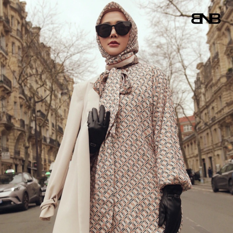 (NEW) BNB BRAND NO BRAND QERAMI TOP PARFUME