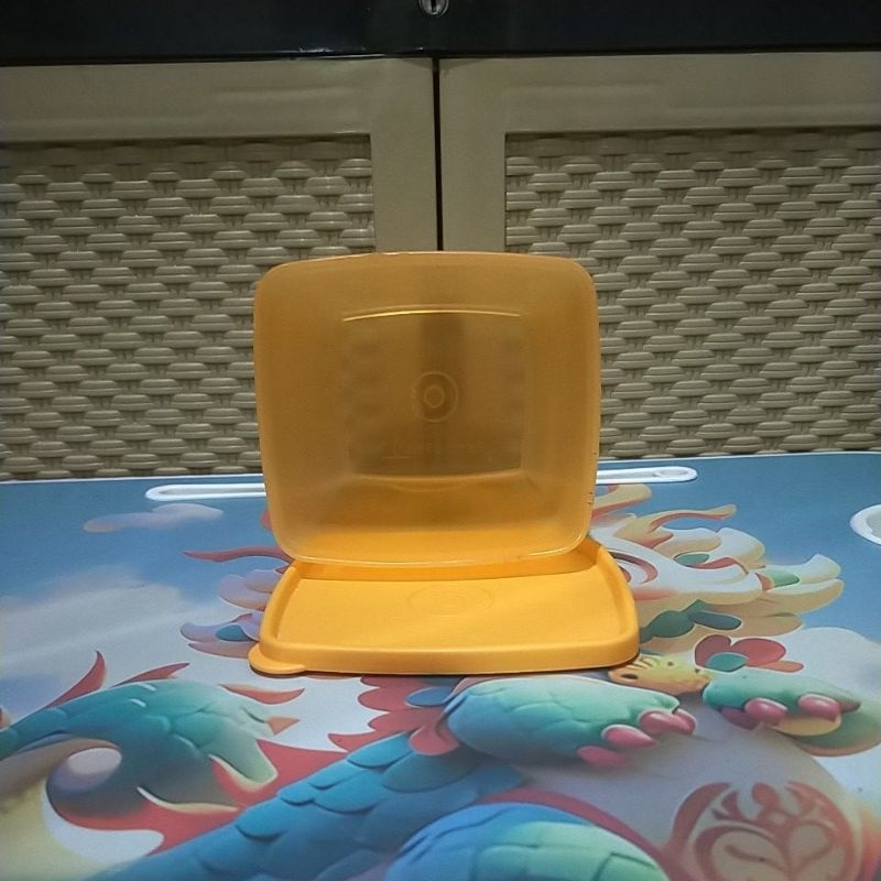 toples Tupperware second murah