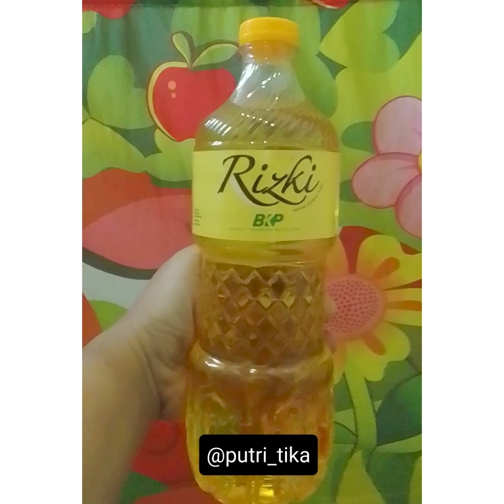 

Minyak Goreng Rizki / Minyak Goreng Botol 850ml