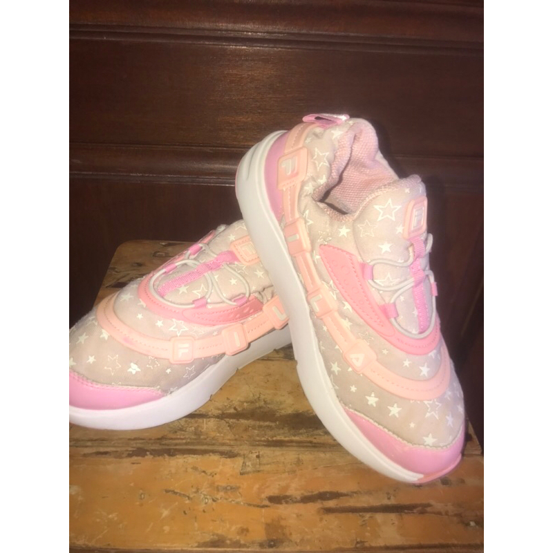 preloved sepatu anak perempuan FILA