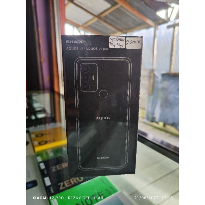 Sharp Aquos V6 Plus 4/64 Gray Baru