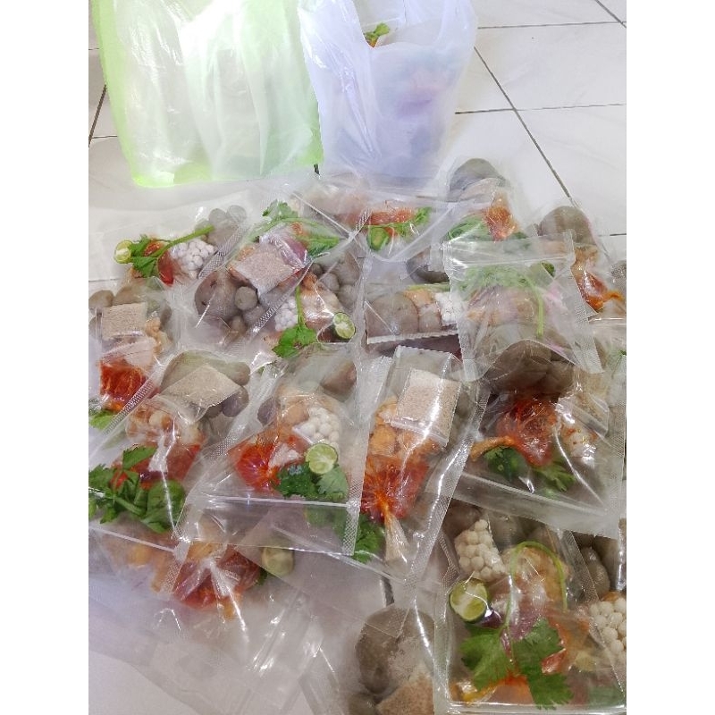 

Paket Hemat Baso Aci 10pcs Harga Ambyar/JUMBO