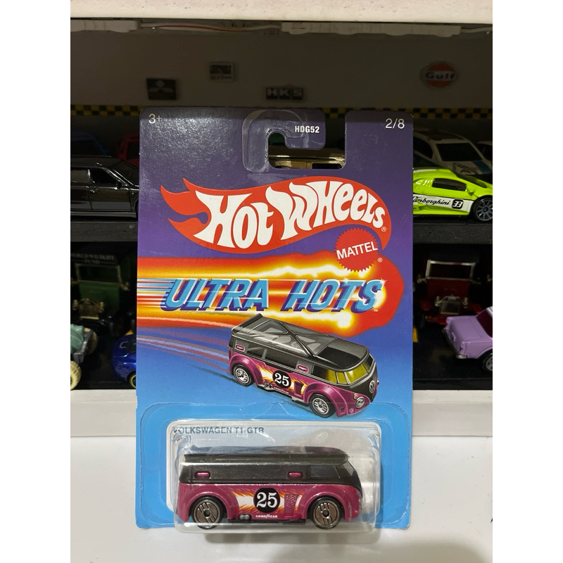 Hot Wheels Ultra Hots Volkswagen T1 GTR