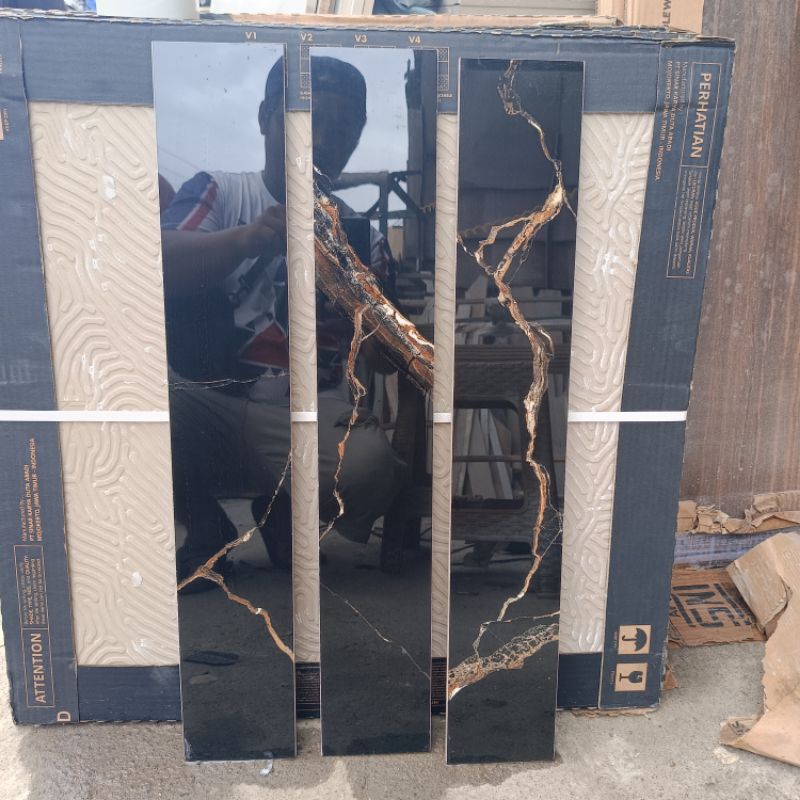 Plint granit 10x60 hitam motip zameta black