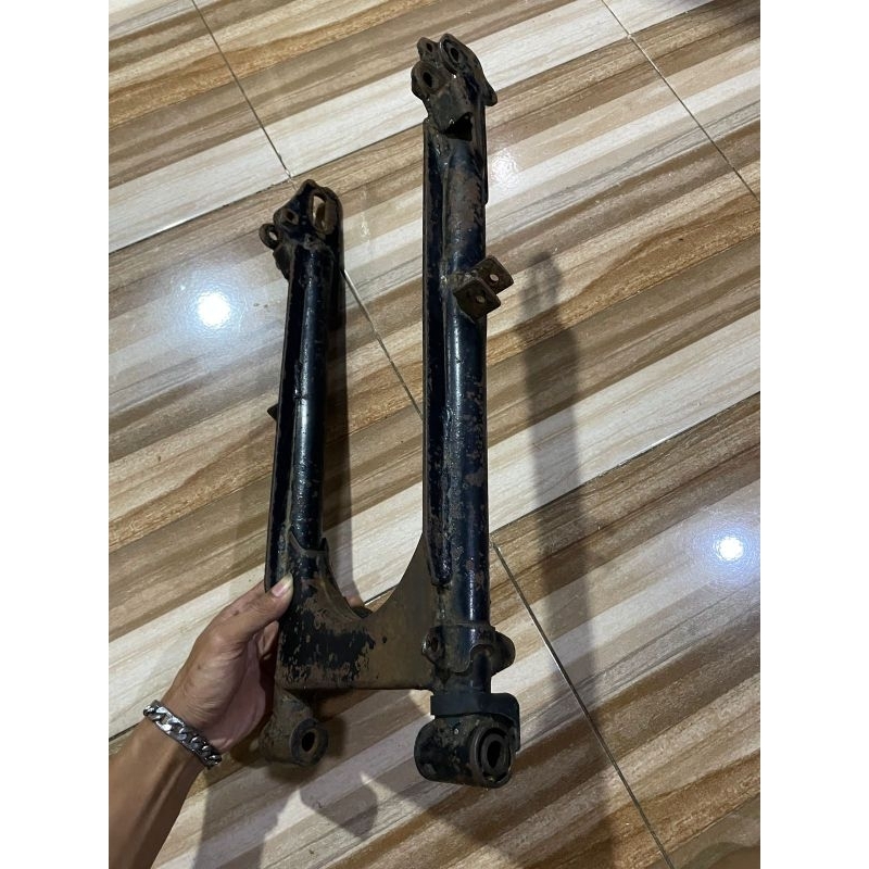 swing arm  Yamaha Yt115 Original copotan motor bekas