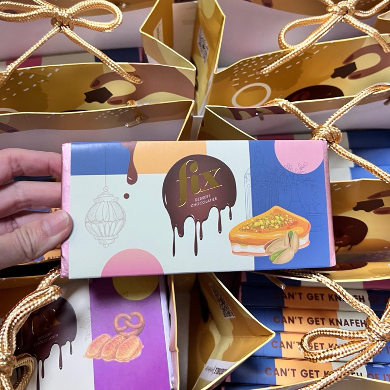 

VIRAL Fix Dubai Chocolate - Pistachio Kunafah Dubai Chocolater