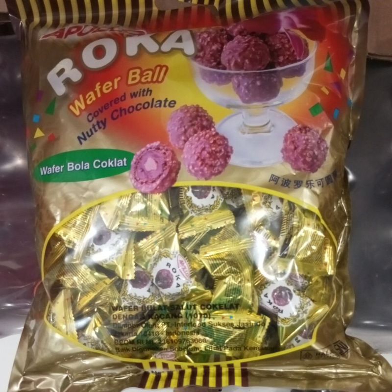 

ROKA Wafer Ball with Nutty Chocolate