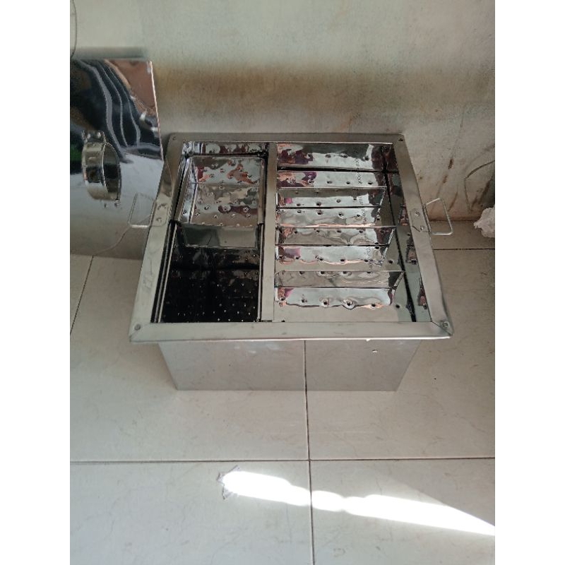 dandang pentol/dandang bakso malang sekat 4 ukuran 35x35cm