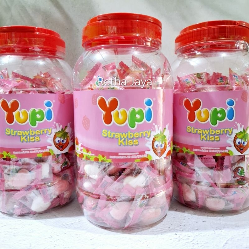 

Yupi Strawberry Kiss Toples 300g/Yupi Strawberry Kiss Jar 300g