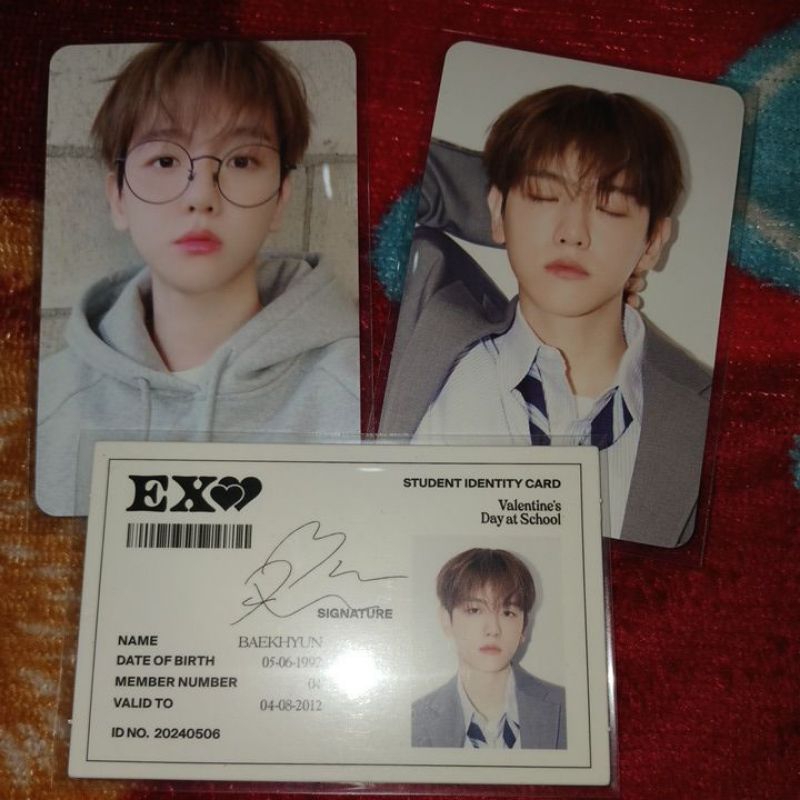 

READY Photocard SEASON GREATING 2024 BAEKHYUN ALL