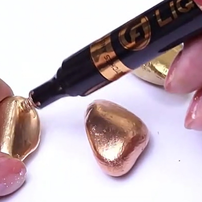 Spidol Extra Fine Spidol Paint Marker Pen Permanent Anti Air 2mm Warna Emas Silver