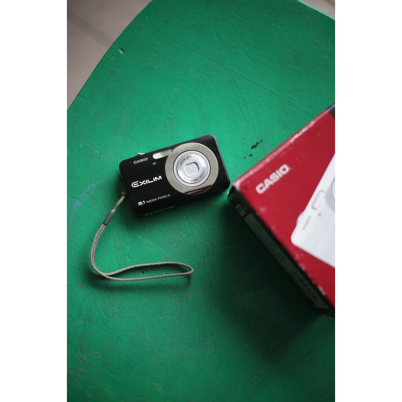 Casio exilim  EX - Z80